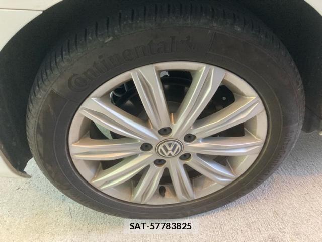 VolksWagen GOLF TOURAN 2018-09 8415839-10