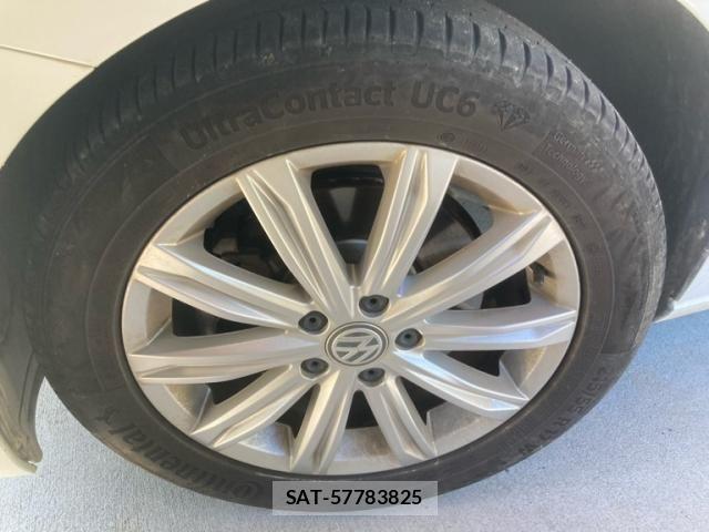 VolksWagen GOLF TOURAN 2018-09 8415839-13