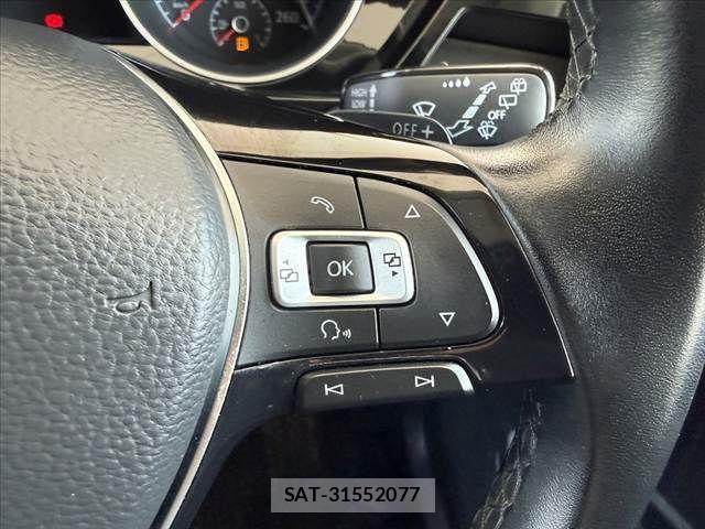 VolksWagen GOLF TOURAN 2018-10 8415846-26