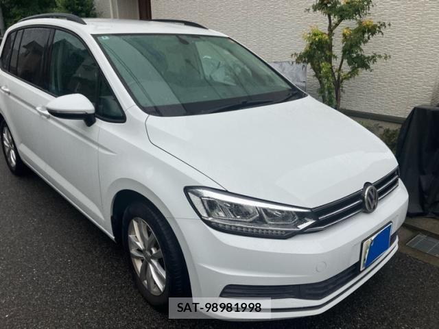 VolksWagen GOLF TOURAN 2016-08 8415841-0