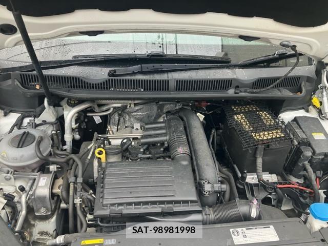 VolksWagen GOLF TOURAN 2016-08 8415841-16