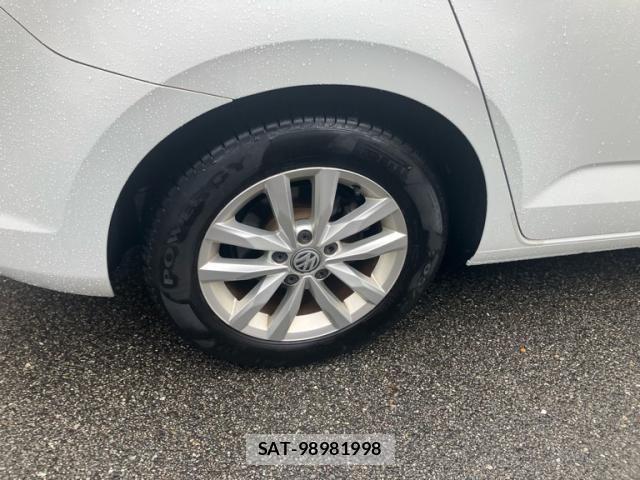 VolksWagen GOLF TOURAN 2016-08 8415841-2