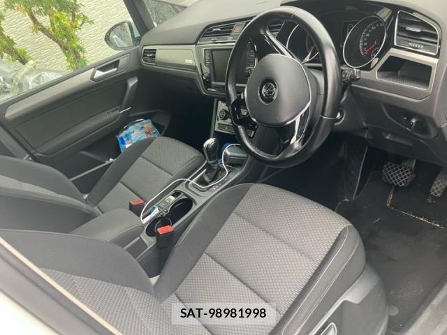 VolksWagen GOLF TOURAN 2016-08 8415841-5
