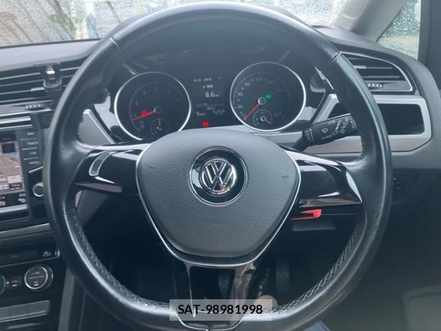 VolksWagen GOLF TOURAN 2016-08 8415841-6