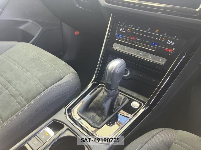 VolksWagen GOLF TOURAN 2023-07 8528210-9