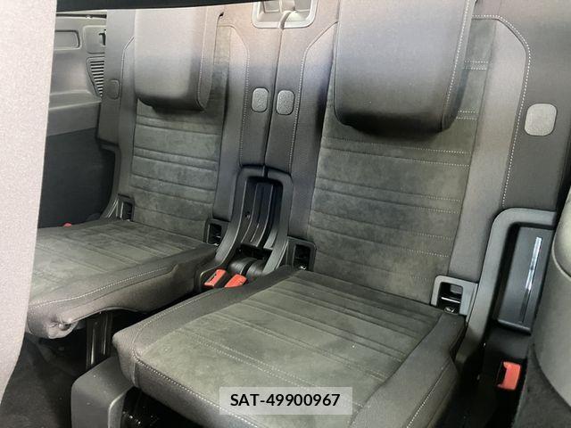 VolksWagen GOLF TOURAN 2021-06 8528211-12
