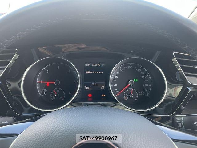 VolksWagen GOLF TOURAN 2021-06 8528211-6