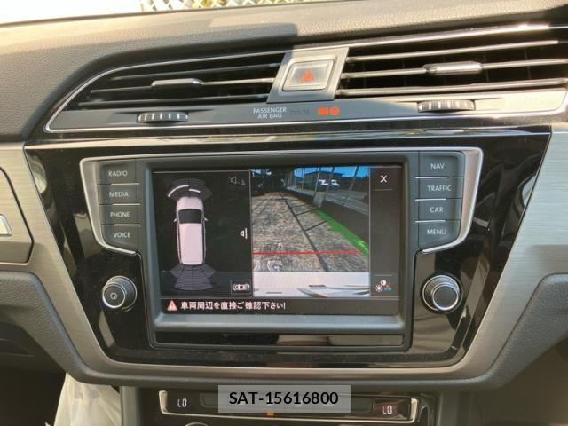 VolksWagen GOLF TOURAN 2017-06 8564091-16