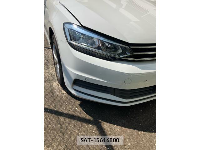 VolksWagen GOLF TOURAN 2017-06 8564091-20