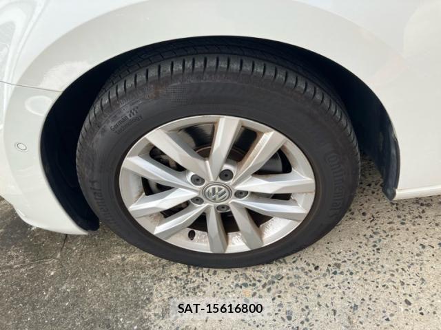 VolksWagen GOLF TOURAN 2017-06 8564091-2
