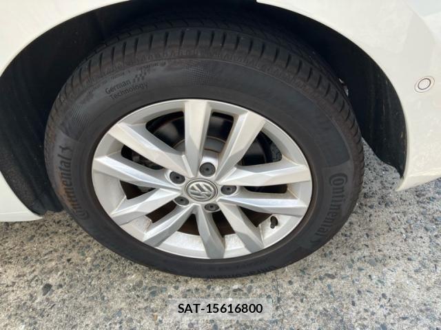 VolksWagen GOLF TOURAN 2017-06 8564091-3