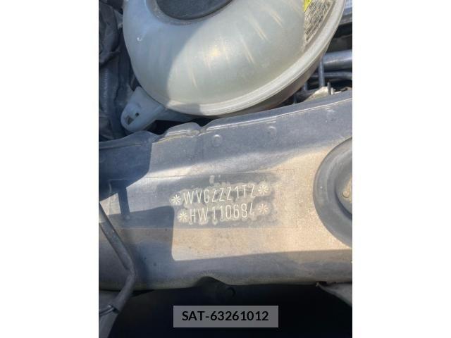 VolksWagen GOLF TOURAN 2017-09 8564093-25
