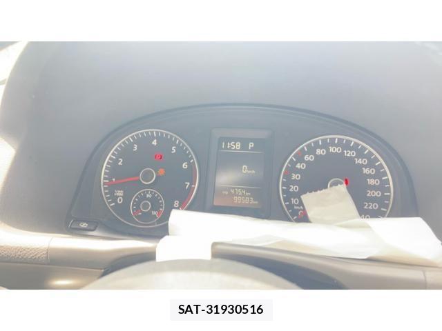 VolksWagen GOLF TOURAN 2012-06 8629745-13