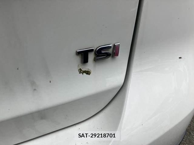 VolksWagen GOLF TOURAN 2013-04 8629744-26