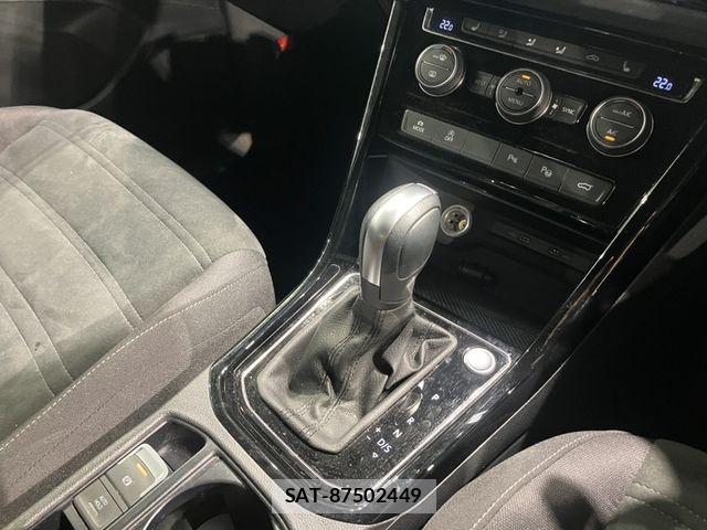 VolksWagen GOLF TOURAN 2022-09 8662408-10