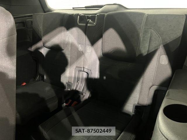 VolksWagen GOLF TOURAN 2022-09 8662408-13