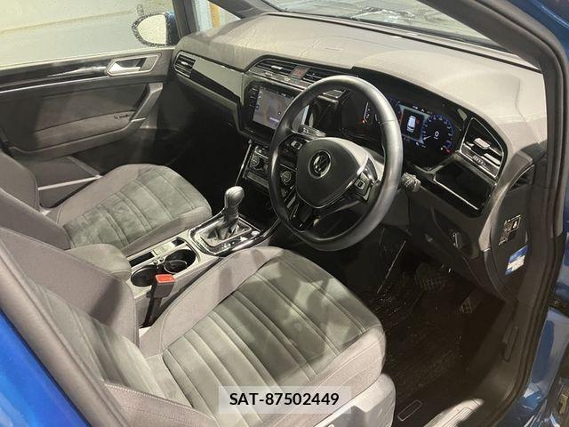 VolksWagen GOLF TOURAN 2022-09 8662408-1