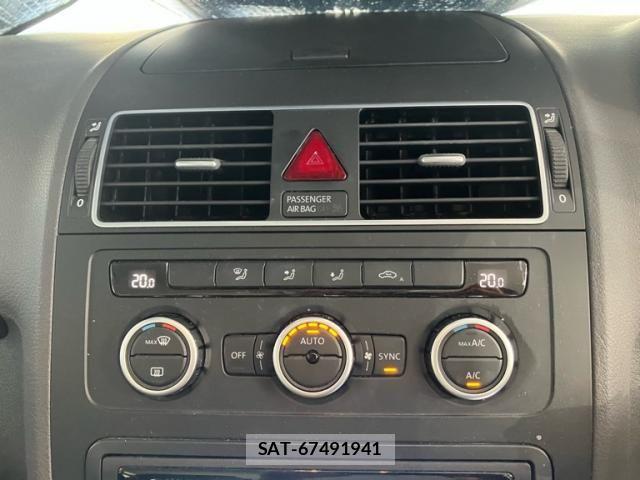 VolksWagen GOLF TOURAN 2013-06 8667142-18
