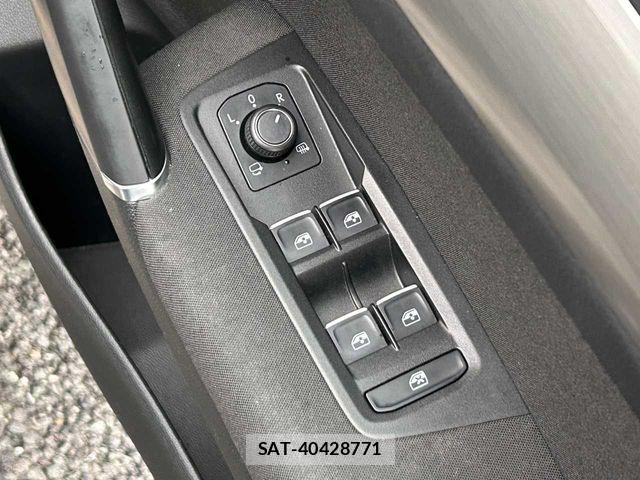 VolksWagen GOLF TOURAN 2018-05 8662410-13