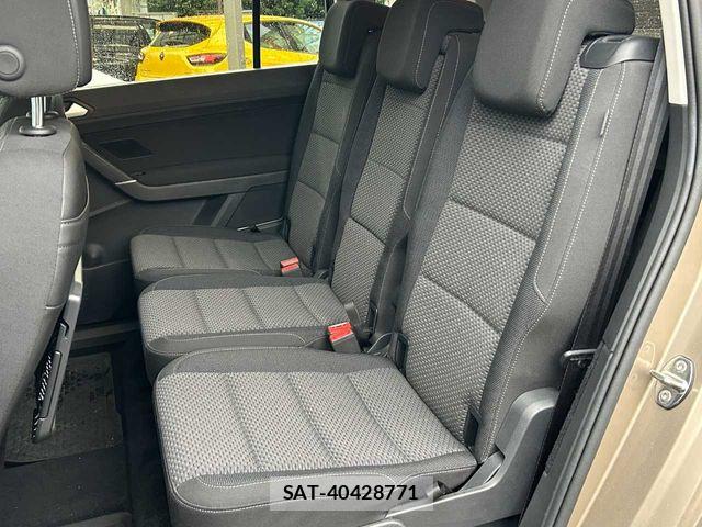 VolksWagen GOLF TOURAN 2018-05 8662410-21
