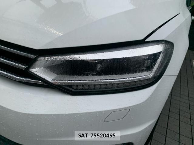 VolksWagen GOLF TOURAN 2017-10 8686925-2