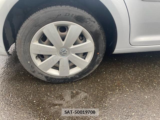VolksWagen GOLF TOURAN 2013-09 8686926-7