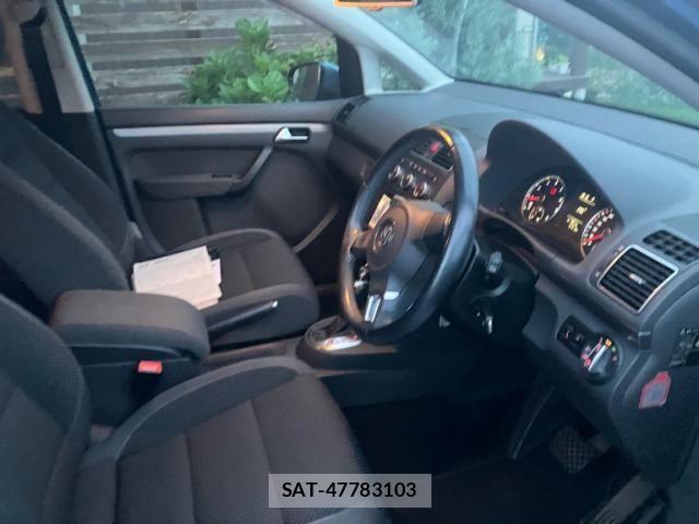 VolksWagen GOLF TOURAN 2014-01 8746854-11