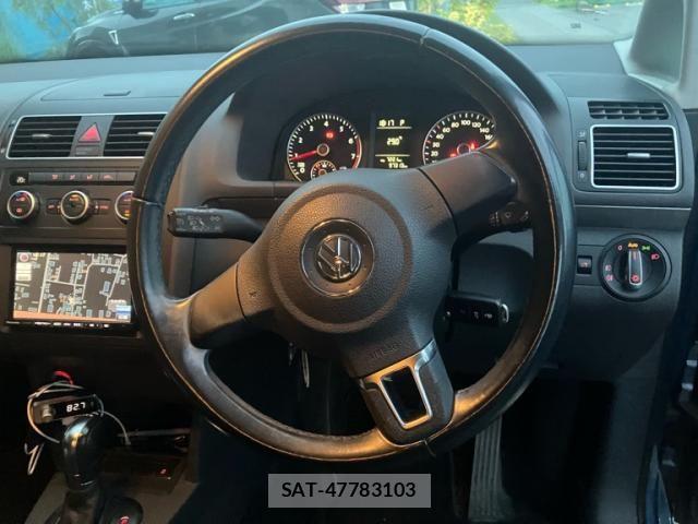 VolksWagen GOLF TOURAN 2014-01 8746854-14