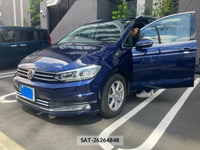 VolksWagen GOLF TOURAN 2020-07 8746852-0