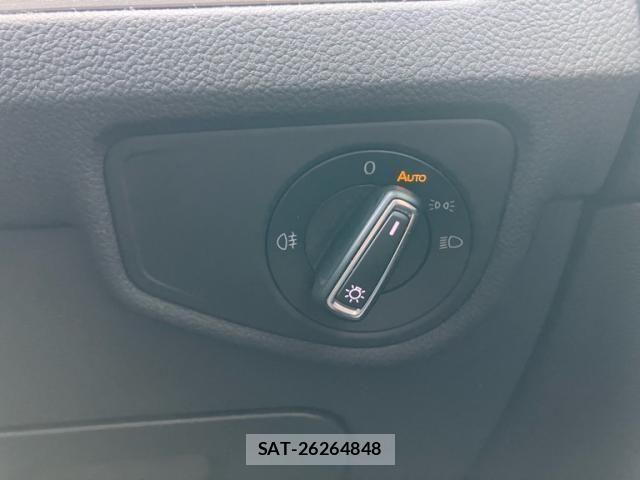 VolksWagen GOLF TOURAN 2020-07 8746852-13
