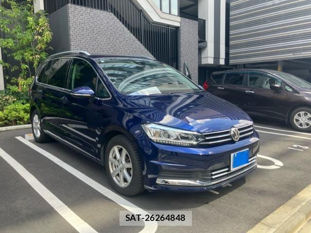 VolksWagen GOLF TOURAN 2020-07 8746852-1