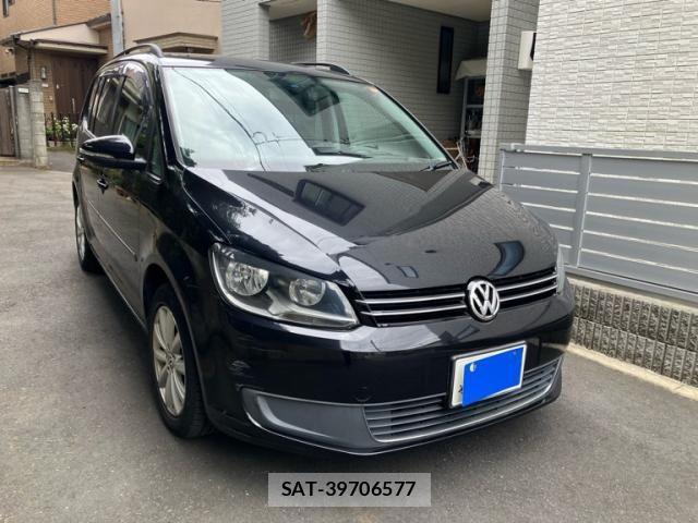 VolksWagen GOLF TOURAN 2014-03 8746853-1