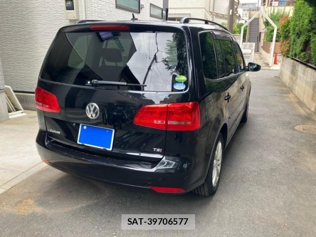 VolksWagen GOLF TOURAN 2014-03 8746853-3