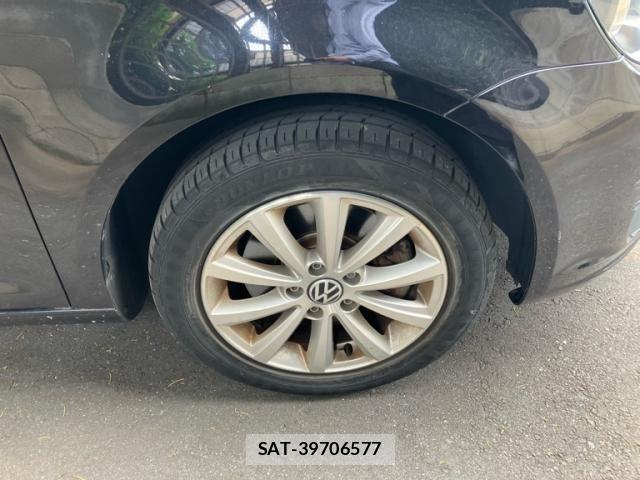 VolksWagen GOLF TOURAN 2014-03 8746853-5