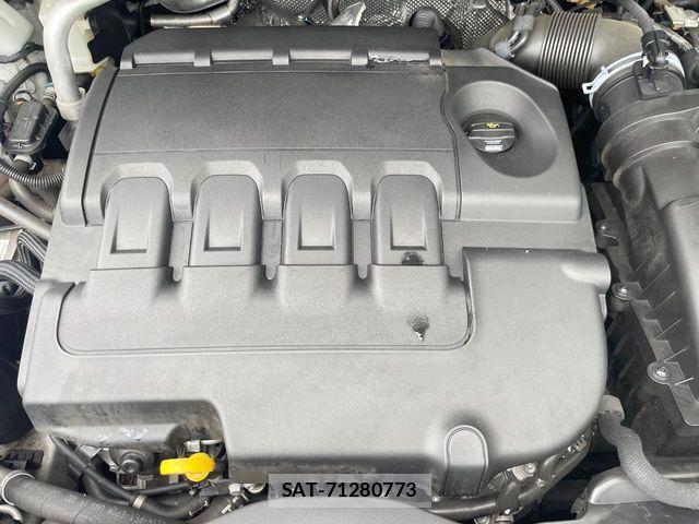 VolksWagen GOLF TOURAN 2021-01 8782622-18