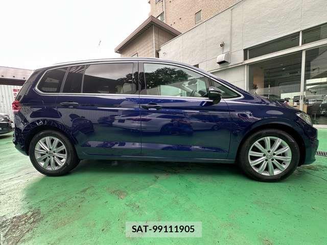 VolksWagen GOLF TOURAN 2019-05 8832499-11