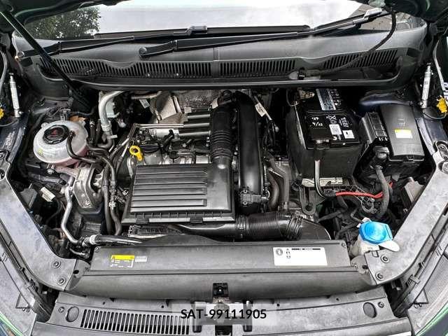 VolksWagen GOLF TOURAN 2019-05 8832499-13