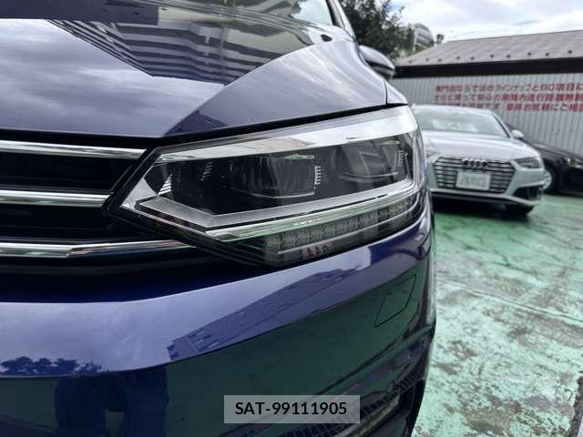 VolksWagen GOLF TOURAN 2019-05 8832499-3