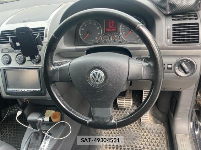 VolksWagen GOLF TOURAN 2009-11 8882975-15