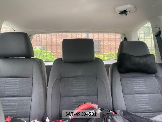 VolksWagen GOLF TOURAN 2009-11 8882975-16