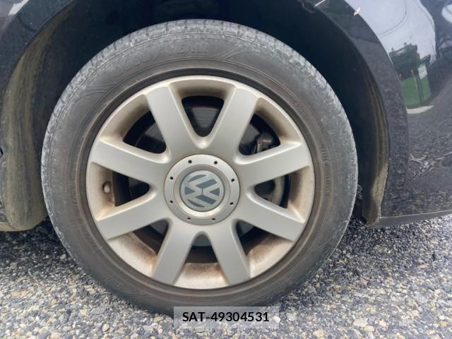 VolksWagen GOLF TOURAN 2009-11 8882975-8