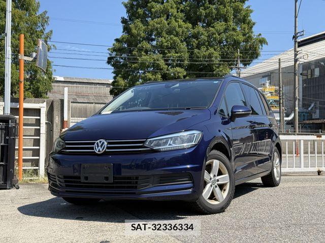 VolksWagen GOLF TOURAN 2016-02 8882972-0