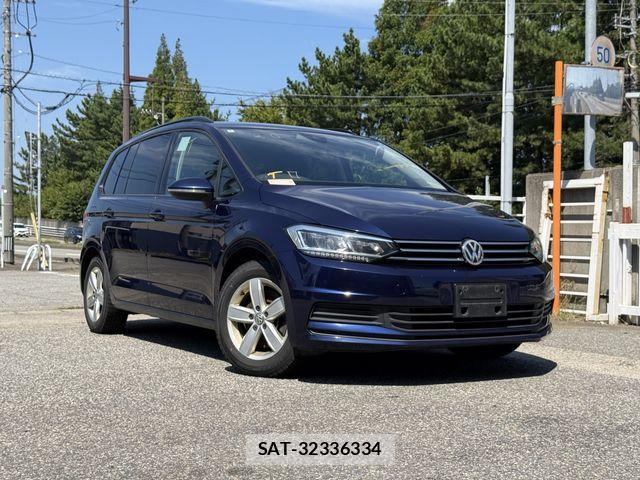 VolksWagen GOLF TOURAN 2016-02 8882972-6