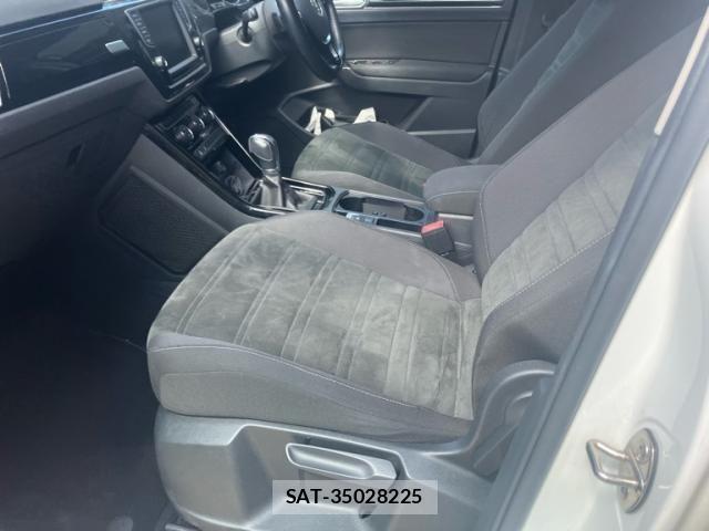 VolksWagen GOLF TOURAN 2016-03 8884614-8
