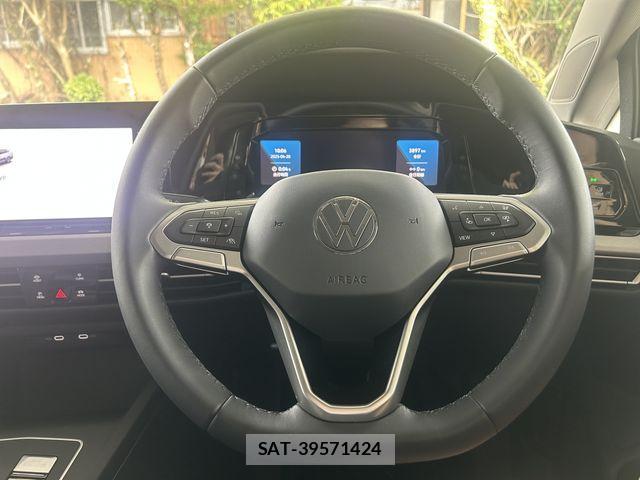 VolksWagen GOLF VARIANT 2024-02 890388-12