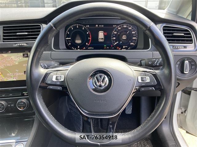 VolksWagen GOLF VARIANT 2019-12 1000172-17