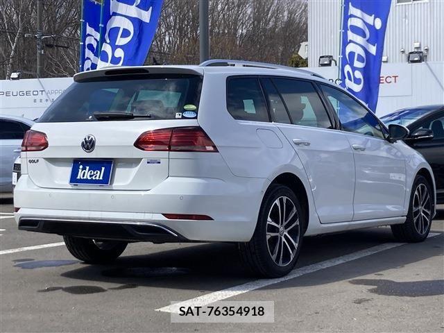 VolksWagen GOLF VARIANT 2019-12 1000172-4