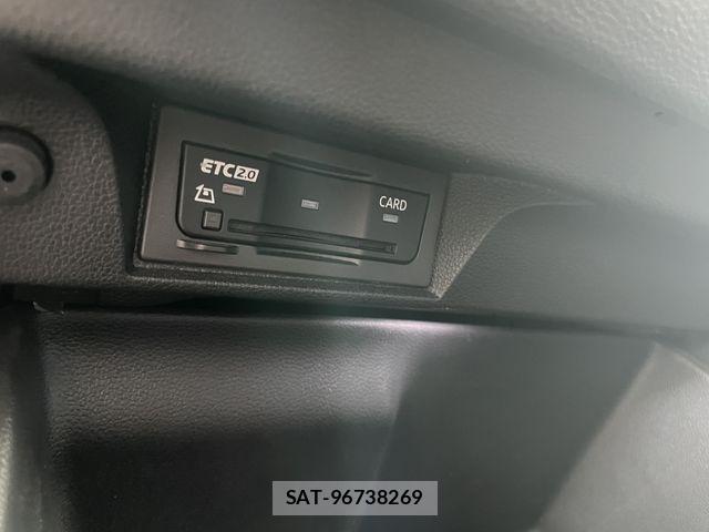 VolksWagen GOLF VARIANT 2023-07 1191695-20