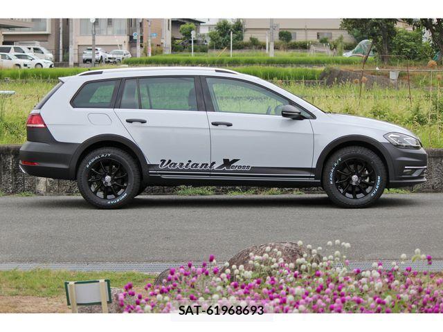 VolksWagen GOLF VARIANT 2018-07 1830210-2