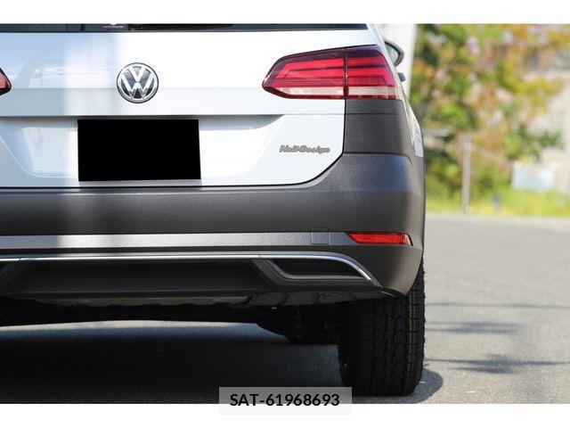 VolksWagen GOLF VARIANT 2018-07 1830210-7